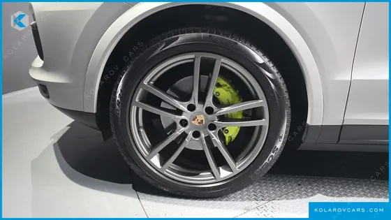 PORSCHE CAYENNE 3.0 E-HYBRID COUPE
