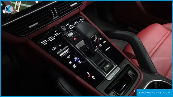 PORSCHE CAYENNE 3.0 E-HYBRID COUPE