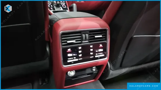 PORSCHE CAYENNE 3.0 E-HYBRID COUPE