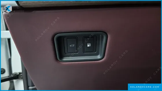 LAND ROVER RANGE ROVER P550E AB