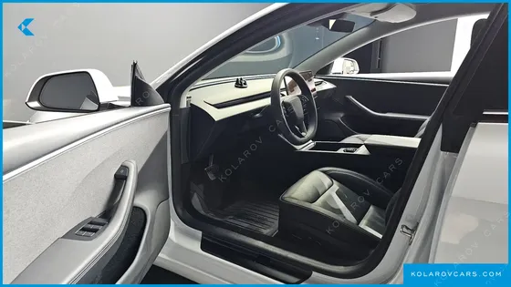 TESLA MODEL 3 RWD