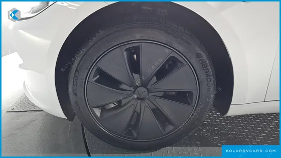 TESLA MODEL 3 RWD