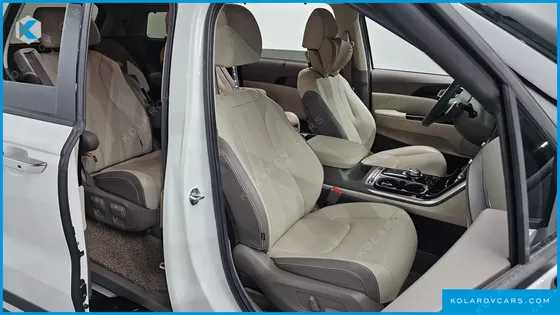 KIA CARNIVAL GASOLINE 7-SEATER SIGNATURE