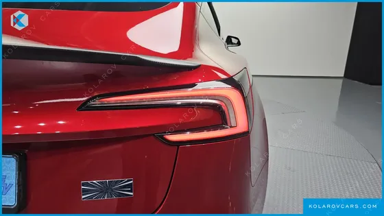 TESLA MODEL 3 PERFORMANCE AWD