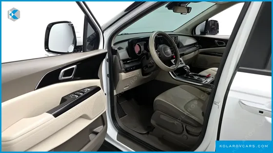 KIA CARNIVAL GASOLINE 11-SEATER PRESTIGE