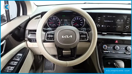 KIA CARNIVAL GASOLINE 11-SEATER PRESTIGE