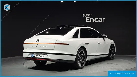 HYUNDAI GRANDEUR CALLIGRAPHY
