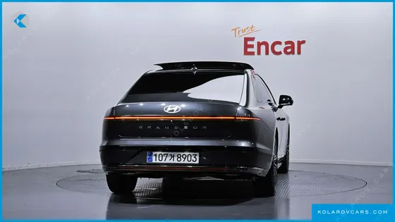 HYUNDAI GRANDEUR CALLIGRAPHY