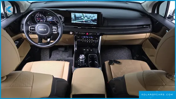 KIA CARNIVAL GASOLINE 9-SEATER NOBLESSE