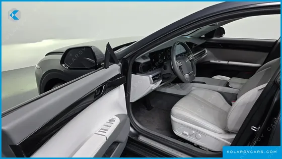 HYUNDAI GRANDEUR PREMIUM
