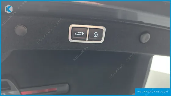 HYUNDAI GRANDEUR PREMIUM