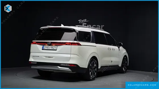 KIA CARNIVAL 9-SEATER SIGNATURE