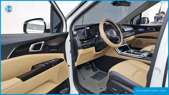 KIA CARNIVAL 9-SEATER SIGNATURE