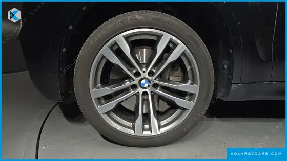 BMW X6 M50D