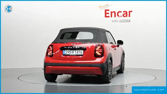 MINI COOPER CONVERTIBLE FAVOURED
