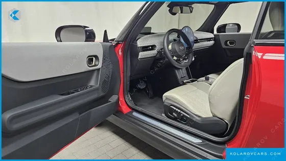 MINI COOPER CONVERTIBLE FAVOURED