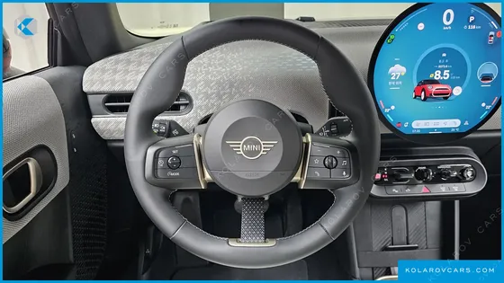 MINI COOPER CONVERTIBLE FAVOURED
