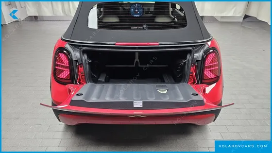 MINI COOPER CONVERTIBLE FAVOURED
