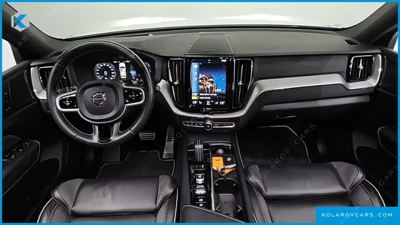VOLVO XC60 T8 R-DESIGN