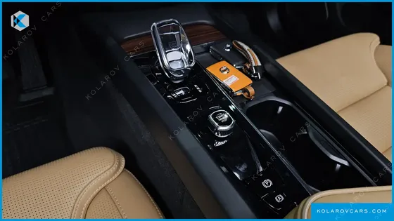 VOLVO XC60 B6 ULTIMATE BRIGHT