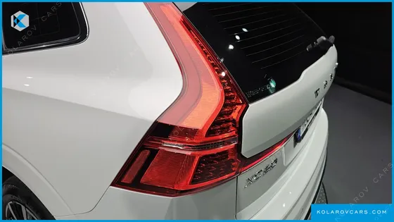 VOLVO XC60 B6 ULTIMATE BRIGHT