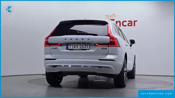 VOLVO XC60 B6 ULTIMATE BRIGHT