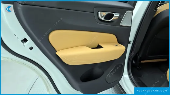 VOLVO XC60 B6 ULTIMATE BRIGHT