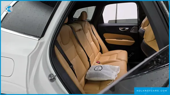 VOLVO XC60 B6 ULTIMATE BRIGHT