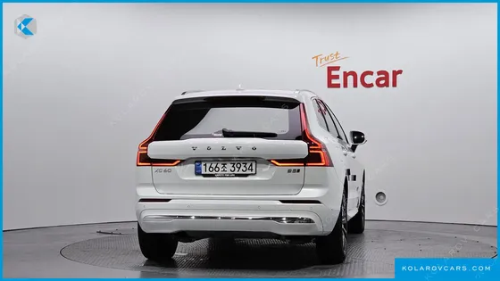 VOLVO XC60 B5 ULTRA BRIGHT AIR SUS
