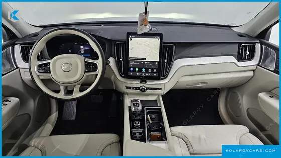 VOLVO XC60 B5 ULTRA BRIGHT AIR SUS