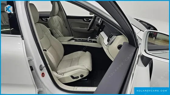 VOLVO XC60 B5 ULTRA BRIGHT AIR SUS