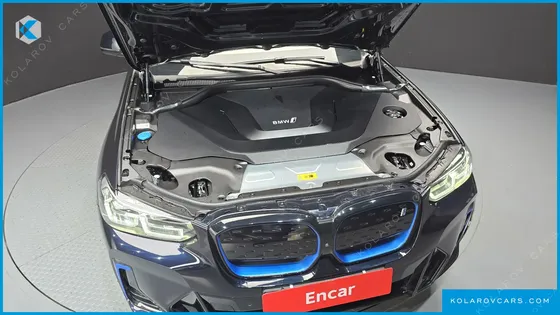 BMW IX3 M SPORTS
