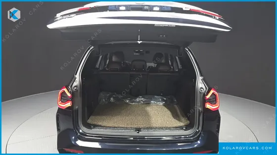 BMW IX3 M SPORTS