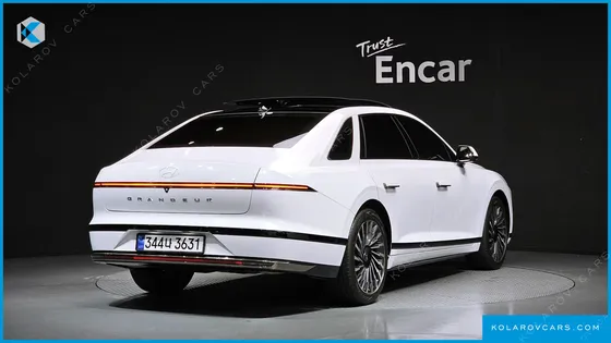 HYUNDAI GRANDEUR 2,5 GASOLINE 2WD