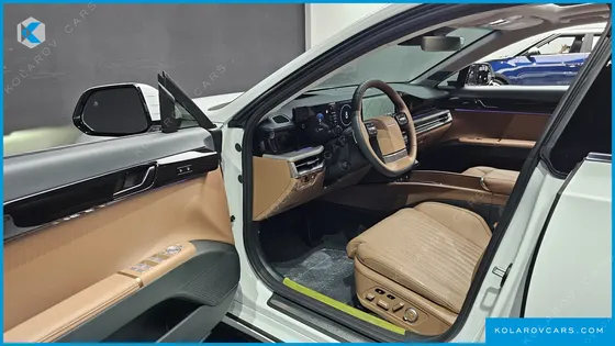 HYUNDAI GRANDEUR 2,5 GASOLINE 2WD