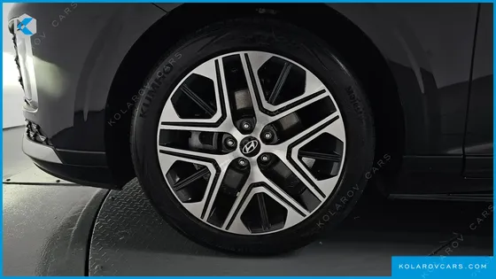 HYUNDAI GRANDEUR 2,5 GASOLINE 2WD