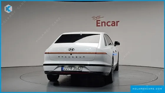 HYUNDAI GRANDEUR 2,5 GASOLINE 2WD
