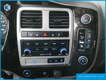 HYUNDAI PORTER II DOUBLE CABIN LPG