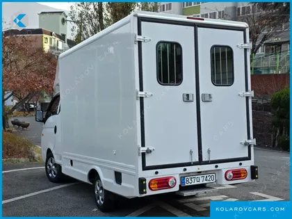 HYUNDAI PORTER II SUPER CABIN LPG
