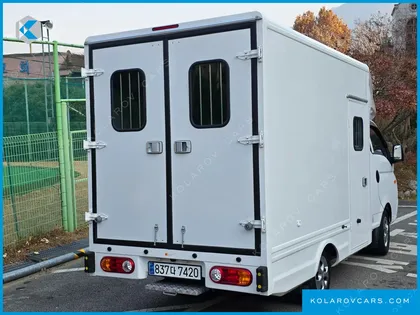 HYUNDAI PORTER II SUPER CABIN LPG