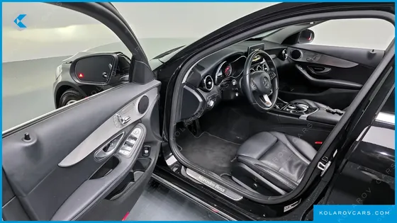MERCEDES C-CLASS C220 D AVANTGARDE