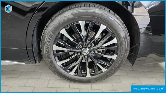 TOYOTA ALPHARD 2.5 HEV EXECUTIVE AWD