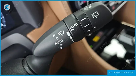 TOYOTA ALPHARD 2.5 HEV EXECUTIVE AWD