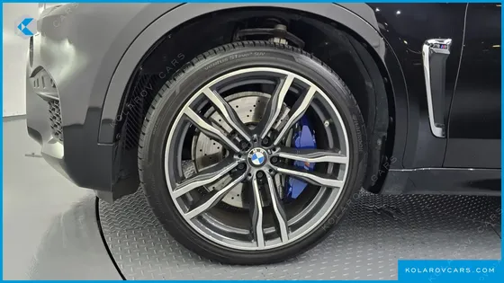 BMW X6M 4.4