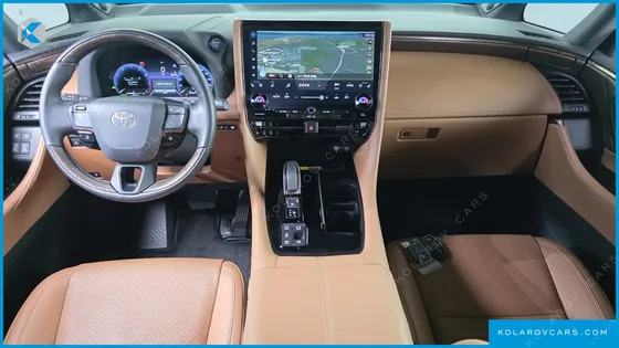 TOYOTA ALPHARD 2.5 HEV EXECUTIVE AWD