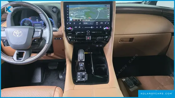 TOYOTA ALPHARD 2.5 HEV EXECUTIVE AWD