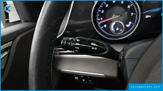 HYUNDAI GRANDEUR 3.0 LPI RENT CAR
