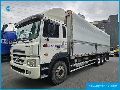 HYUNDAI TRAGO TRAGO 6X4