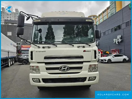 HYUNDAI TRAGO TRAGO 6X4