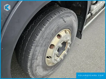 HYUNDAI TRAGO TRAGO 6X4